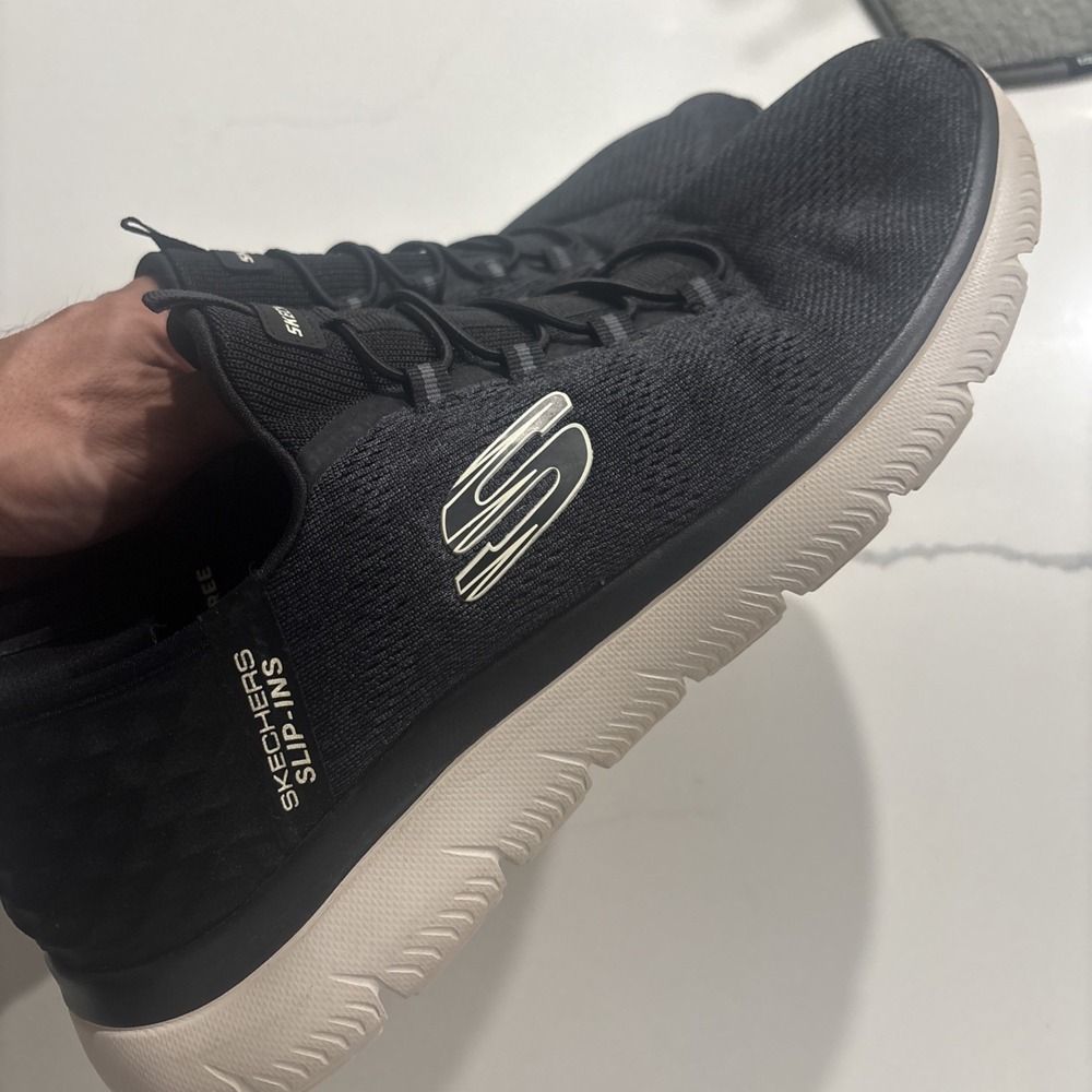 skechers hands free slip ins Men's Size 13